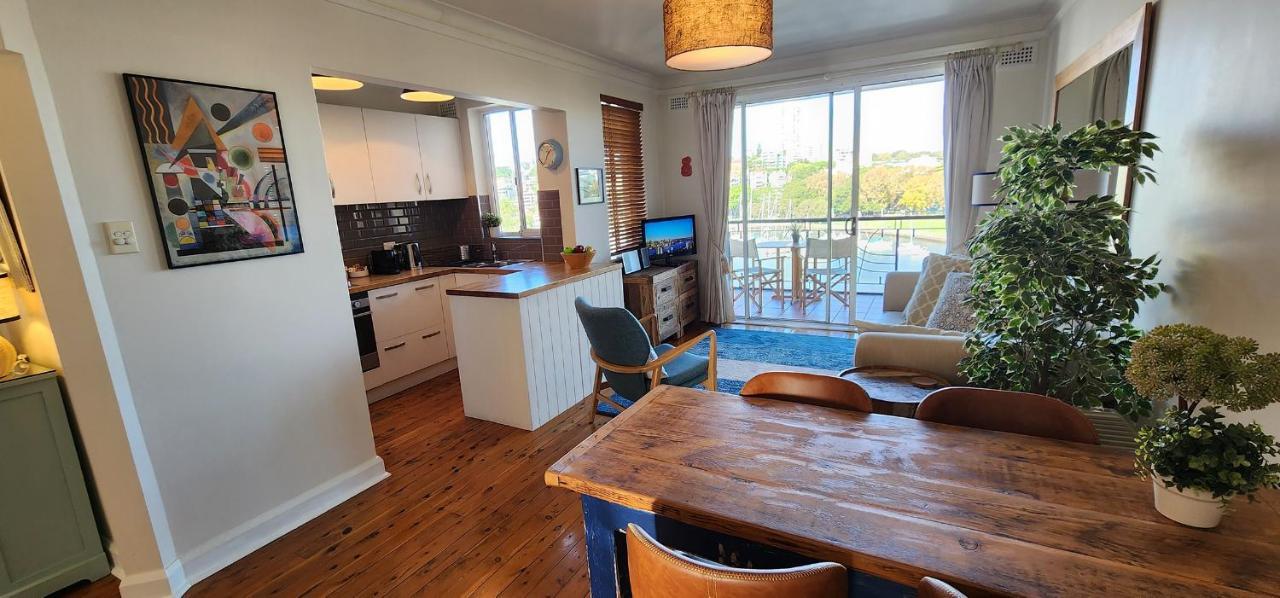 Apartment Harbourfront Bliss - 2 Bedrooms, Parking, Balcony *